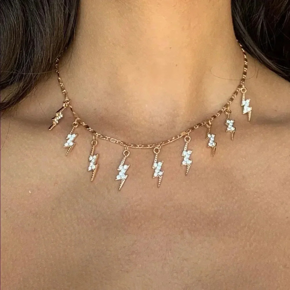 NEW! 18K Gold Plated Box Chain CZ Lightening Bolt Charm Tassel Choker Necklace - Picture 2 of 6